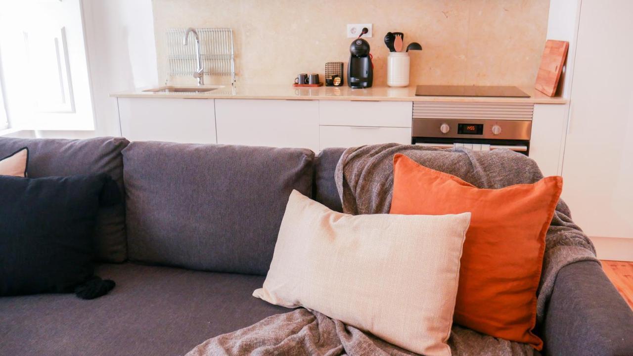 Sunny And Stylish Apartment - 11 Min To The Center Lisbon Exterior photo