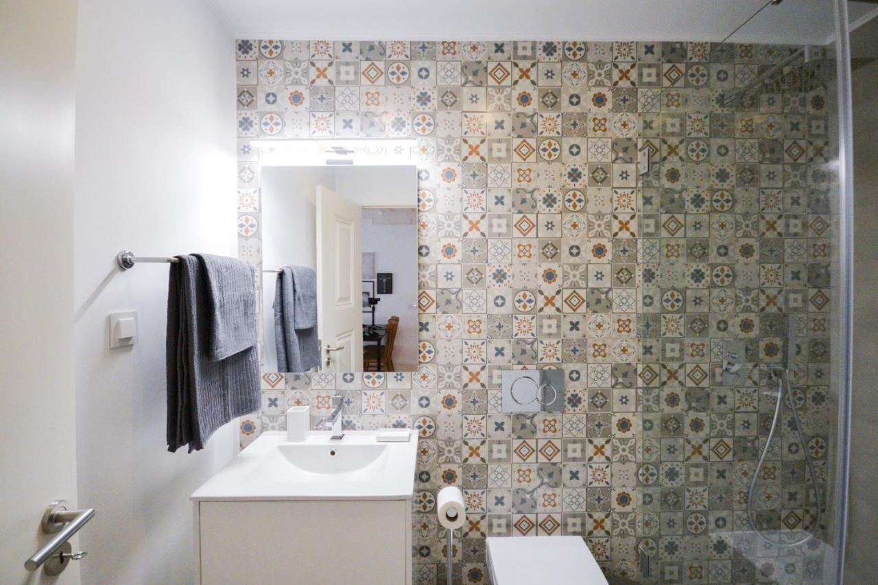 Sunny And Stylish Apartment - 11 Min To The Center Lisbon Exterior photo